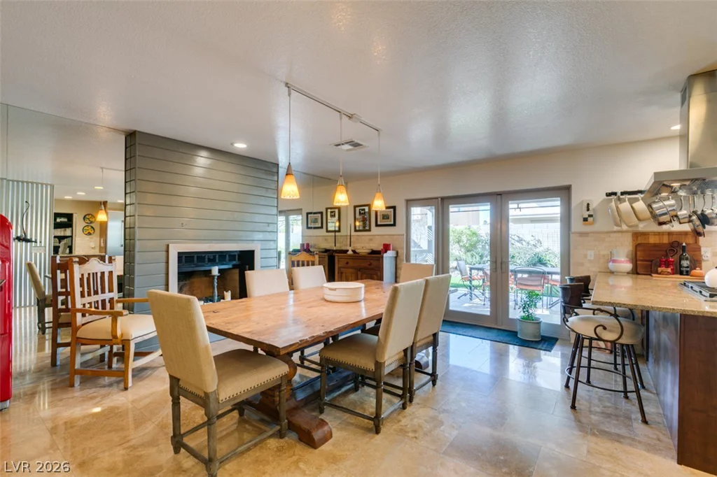 341 Simon Bolivar, Henderson, NV 89014