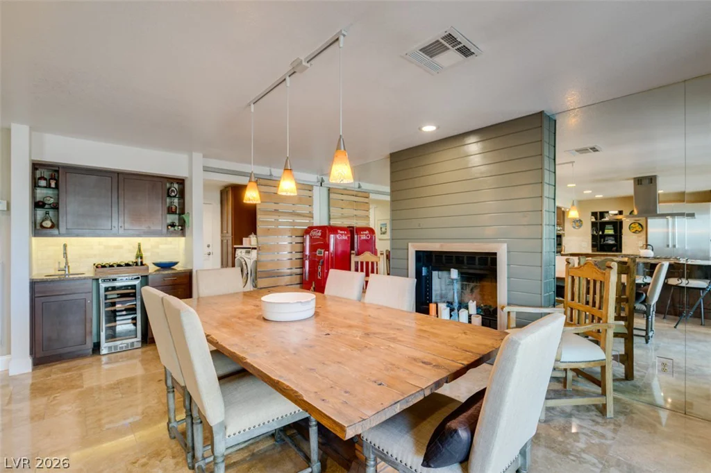 341 Simon Bolivar, Henderson, NV 89014