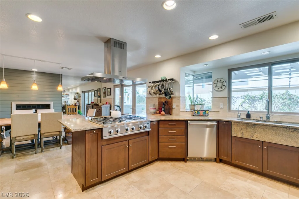 341 Simon Bolivar, Henderson, NV 89014