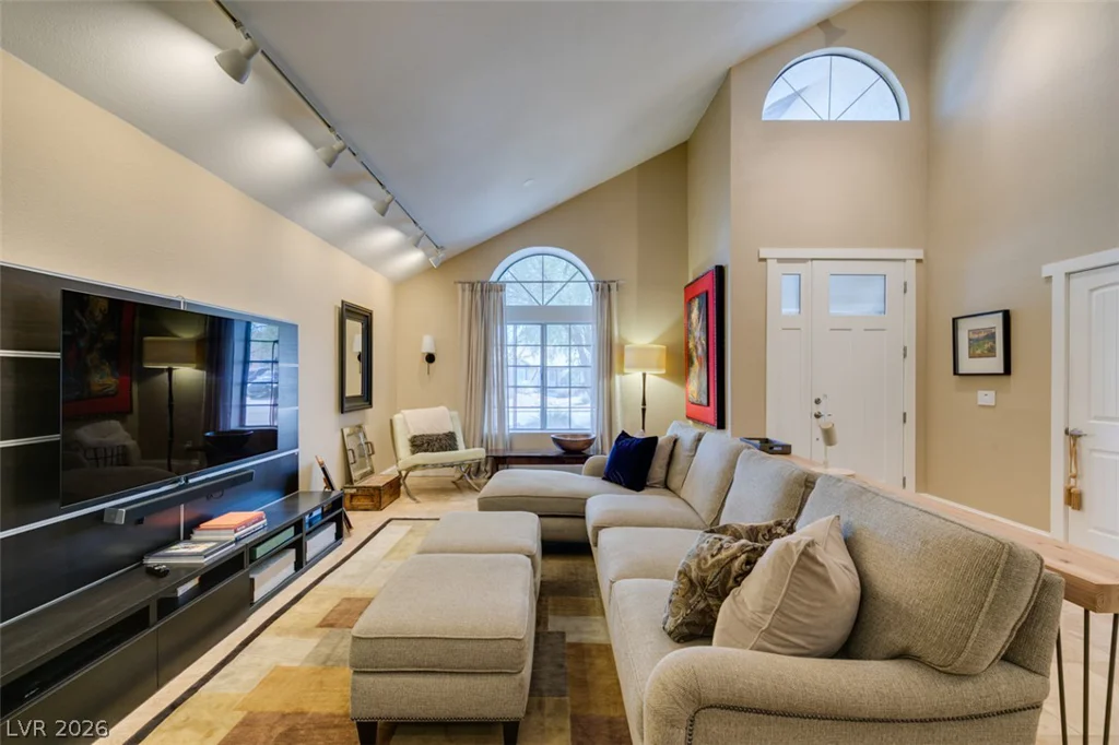 341 Simon Bolivar, Henderson, NV 89014