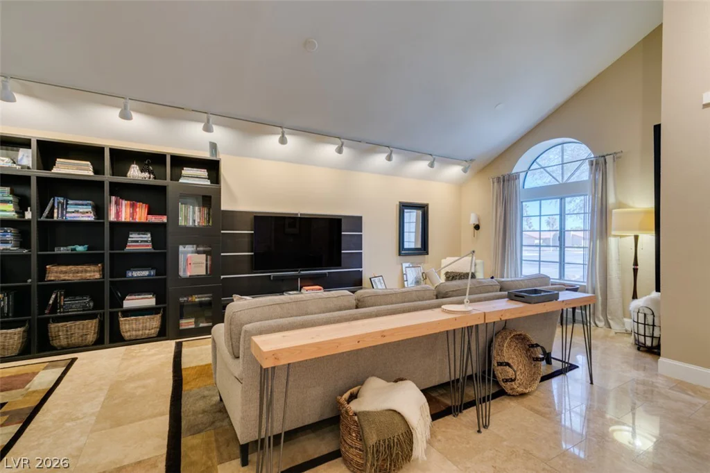 341 Simon Bolivar, Henderson, NV 89014