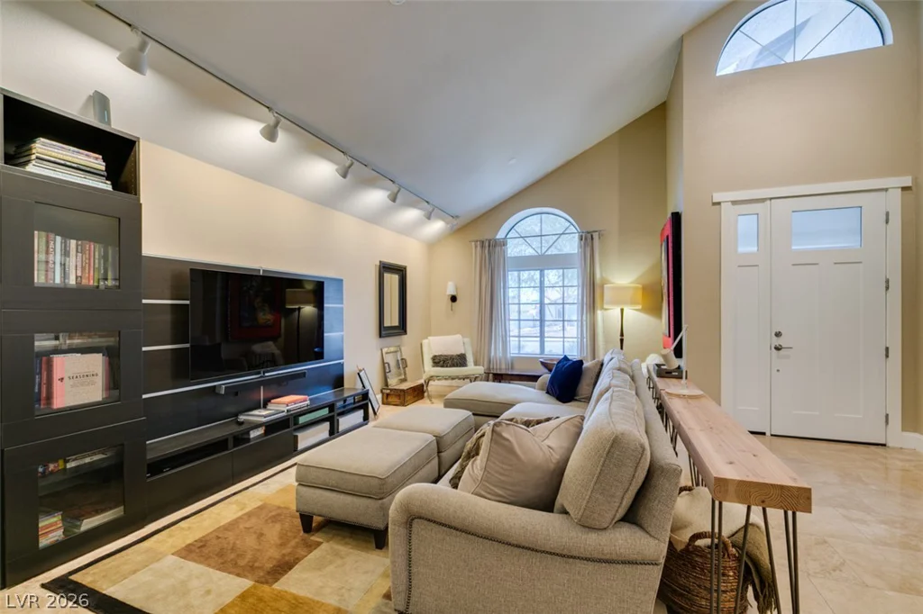 341 Simon Bolivar, Henderson, NV 89014