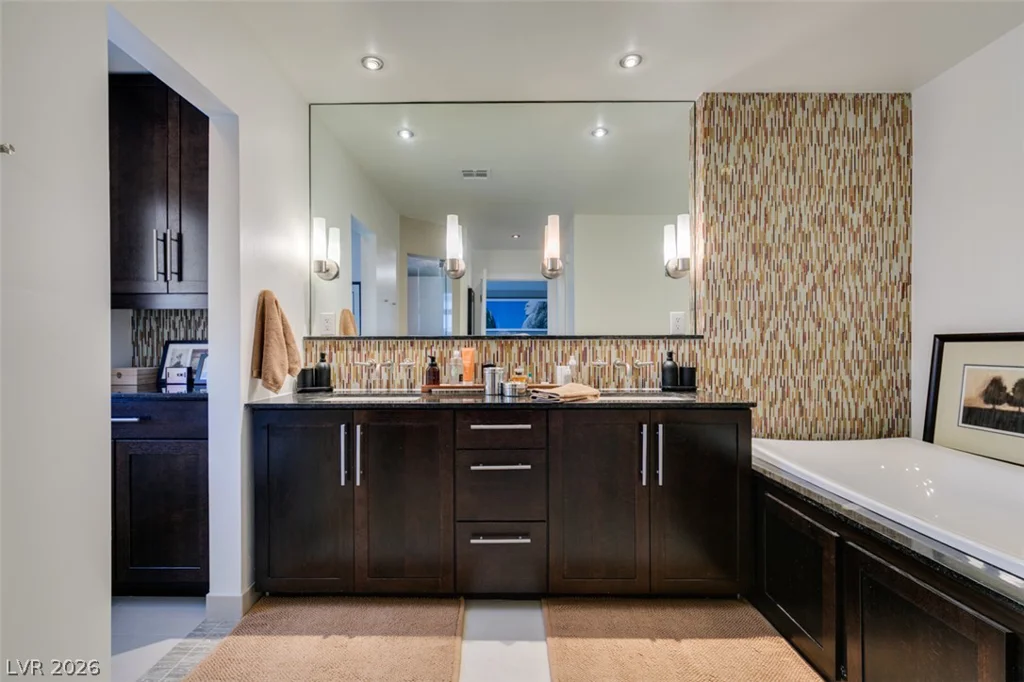 341 Simon Bolivar, Henderson, NV 89014