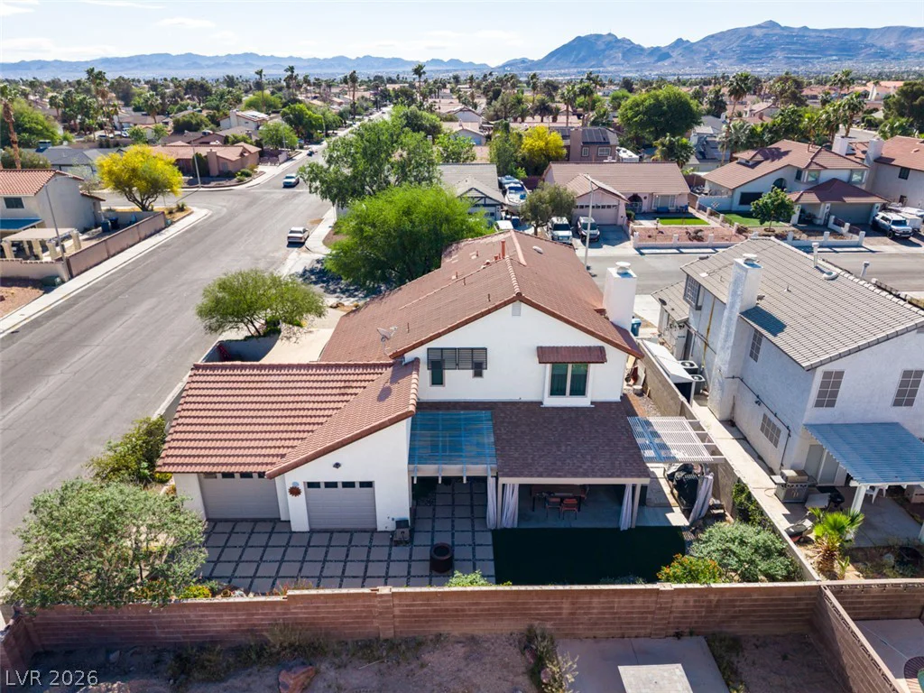 341 Simon Bolivar, Henderson, NV 89014