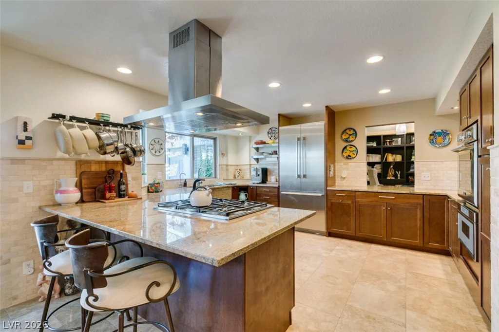 341 Simon Bolivar, Henderson, NV 89014