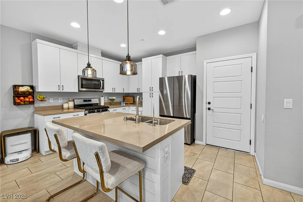 988 Via Panfilo, Henderson, NV 89011