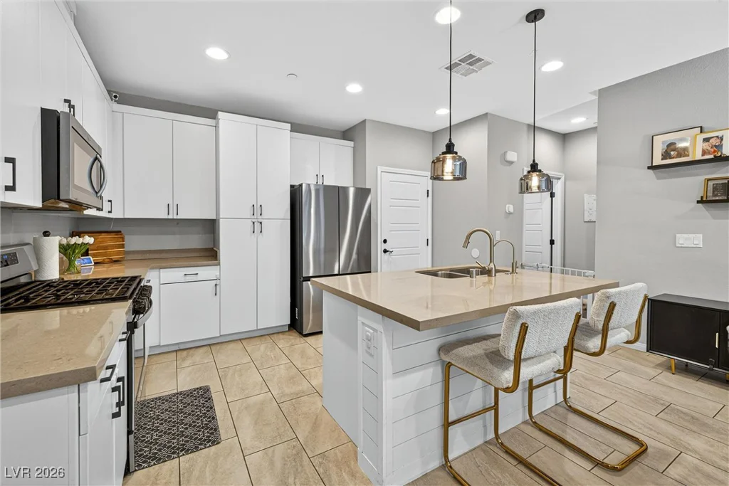 988 Via Panfilo, Henderson, NV 89011