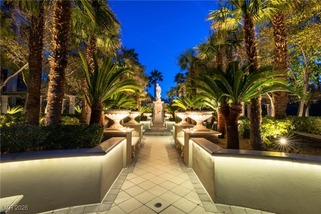 1 Hughes Center, Las Vegas, NV 89169