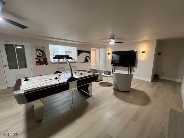 6213 Fairwood, Las Vegas, NV 89107