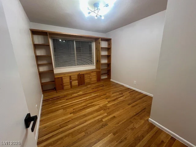 6213 Fairwood, Las Vegas, NV 89107