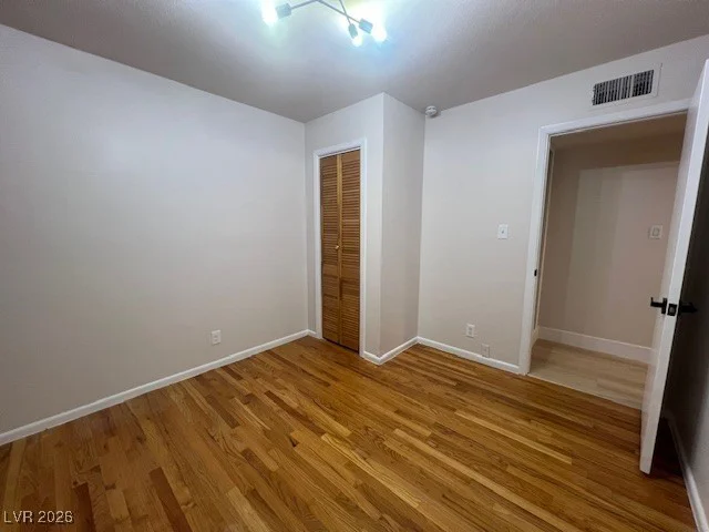 6213 Fairwood, Las Vegas, NV 89107