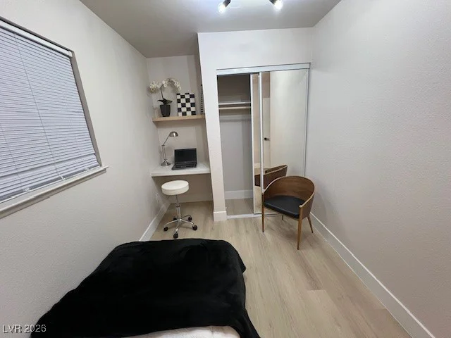 6213 Fairwood, Las Vegas, NV 89107