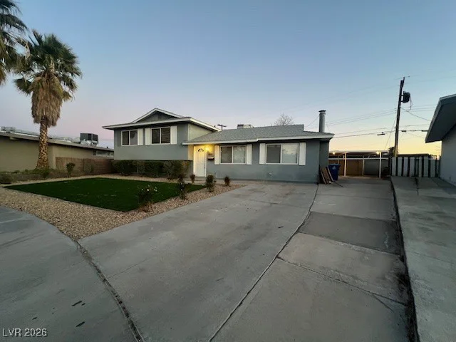 6213 Fairwood, Las Vegas, NV 89107