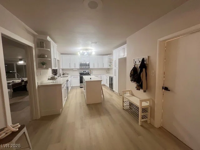 6213 Fairwood, Las Vegas, NV 89107