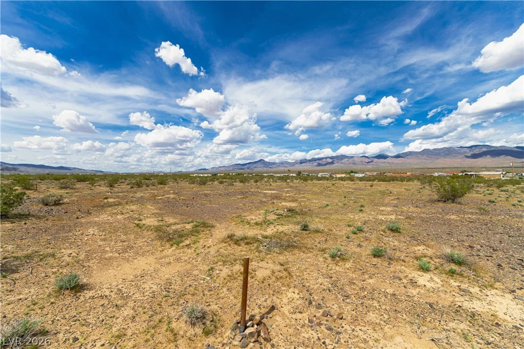 5660 Aurora, Pahrump, NV 89060
