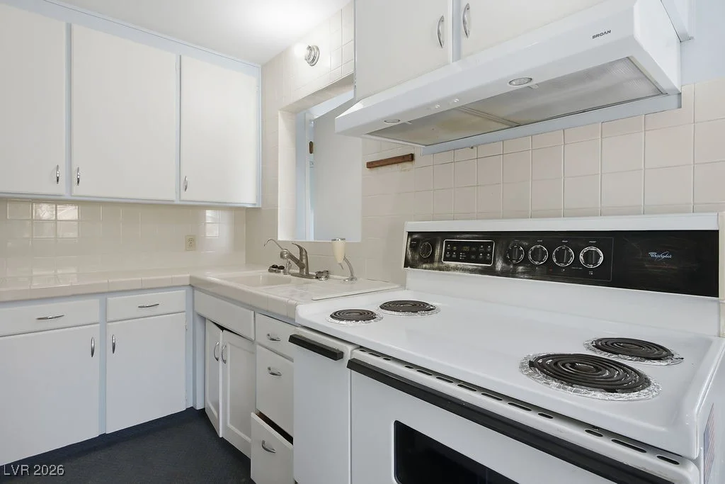 112 19th, Las Vegas, NV 89101