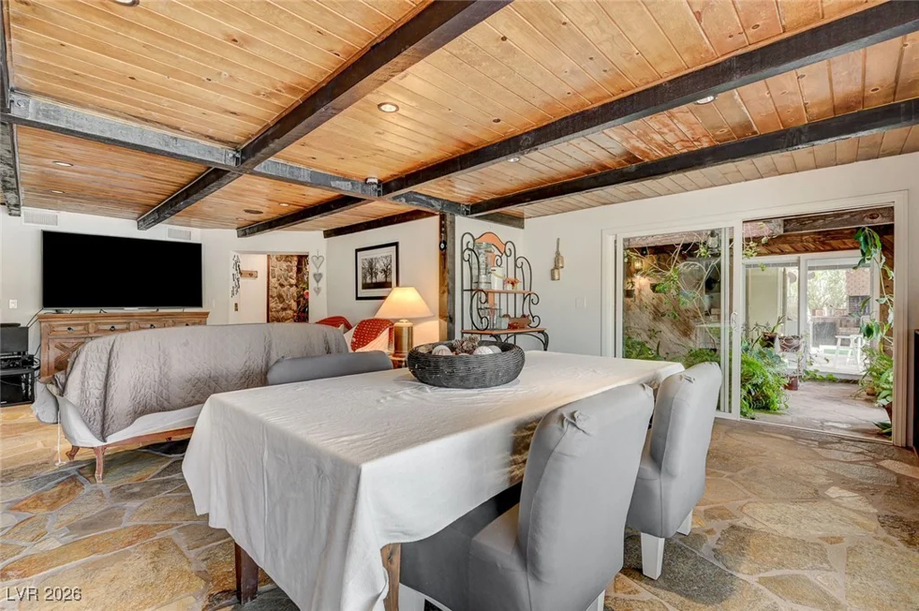 2989 Santa Margarita, Las Vegas, NV 89146