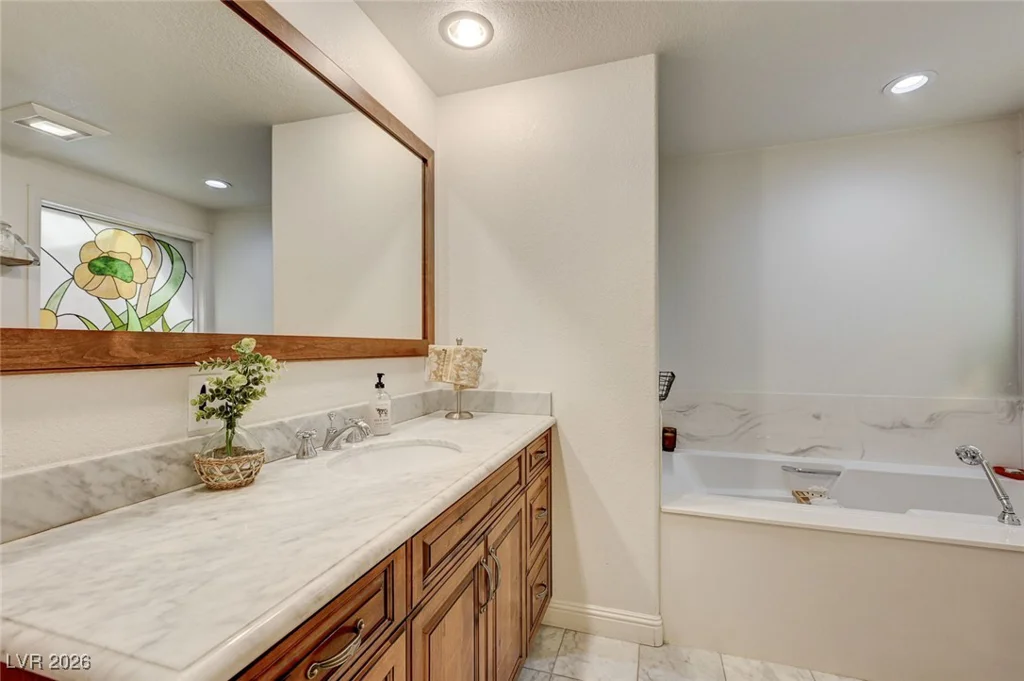 2989 Santa Margarita, Las Vegas, NV 89146