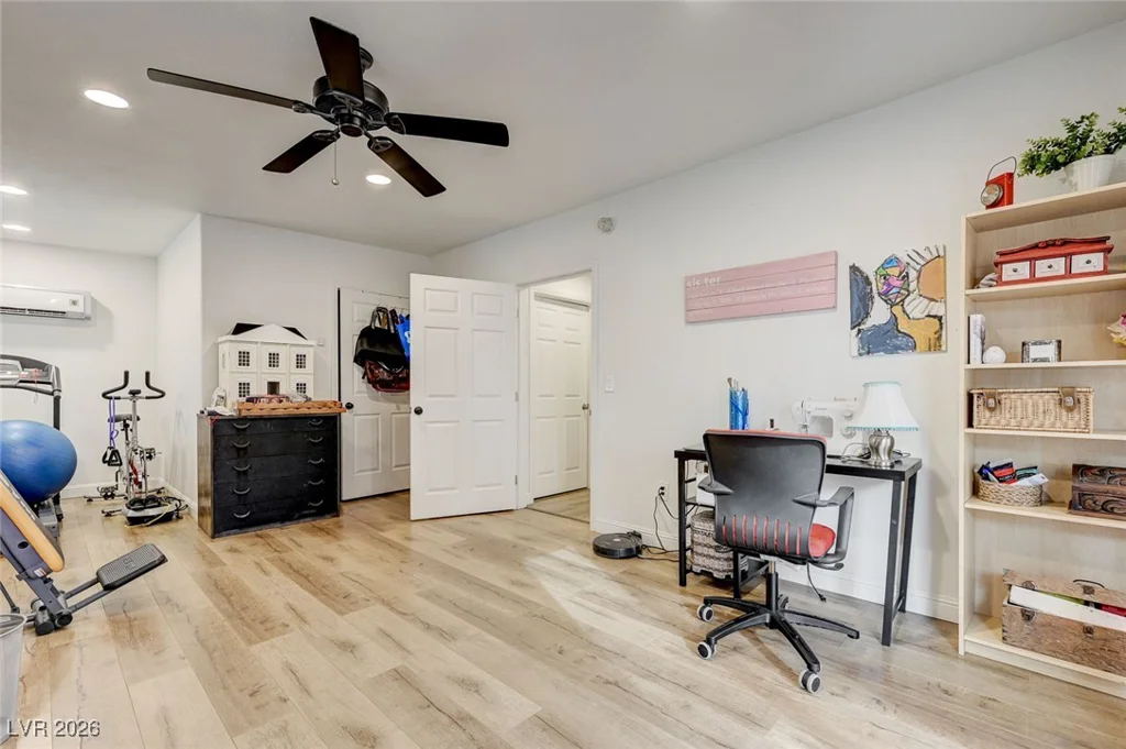 2989 Santa Margarita, Las Vegas, NV 89146