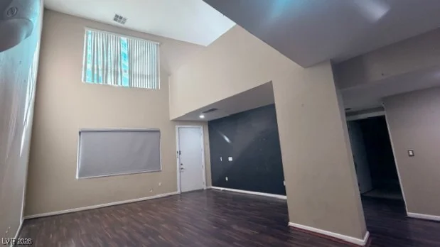 4535 Dean Martin, Las Vegas, NV 89103