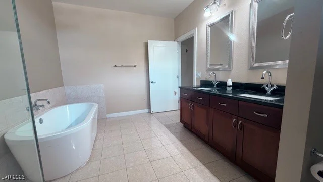4535 Dean Martin, Las Vegas, NV 89103