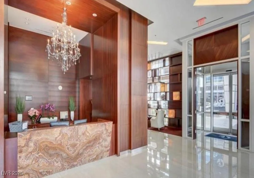 4535 Dean Martin, Las Vegas, NV 89103