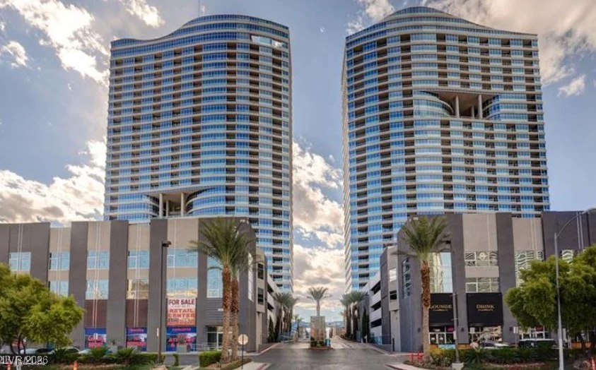 4535 Dean Martin, Las Vegas, NV 89103