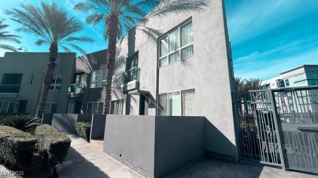 4535 Dean Martin, Las Vegas, NV 89103