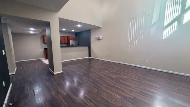 4535 Dean Martin, Las Vegas, NV 89103