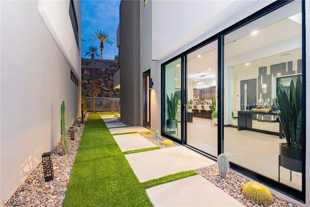 13 Promenade Isle, Henderson, NV 89011