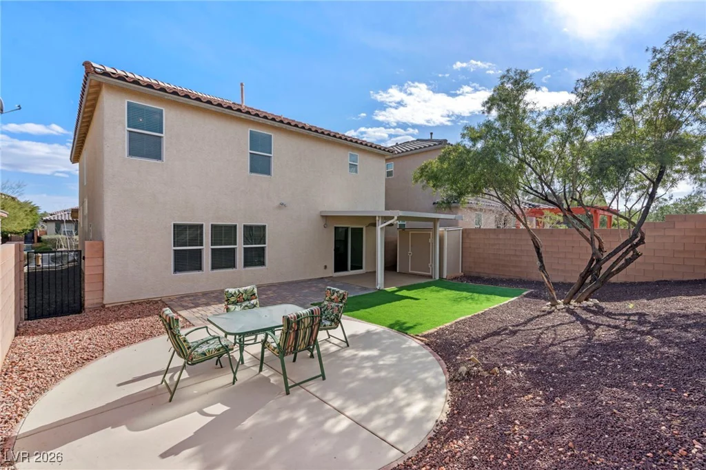 10589 Natural Bridge, Las Vegas, NV 89179