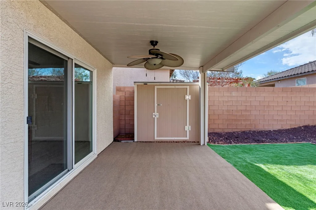 10589 Natural Bridge, Las Vegas, NV 89179