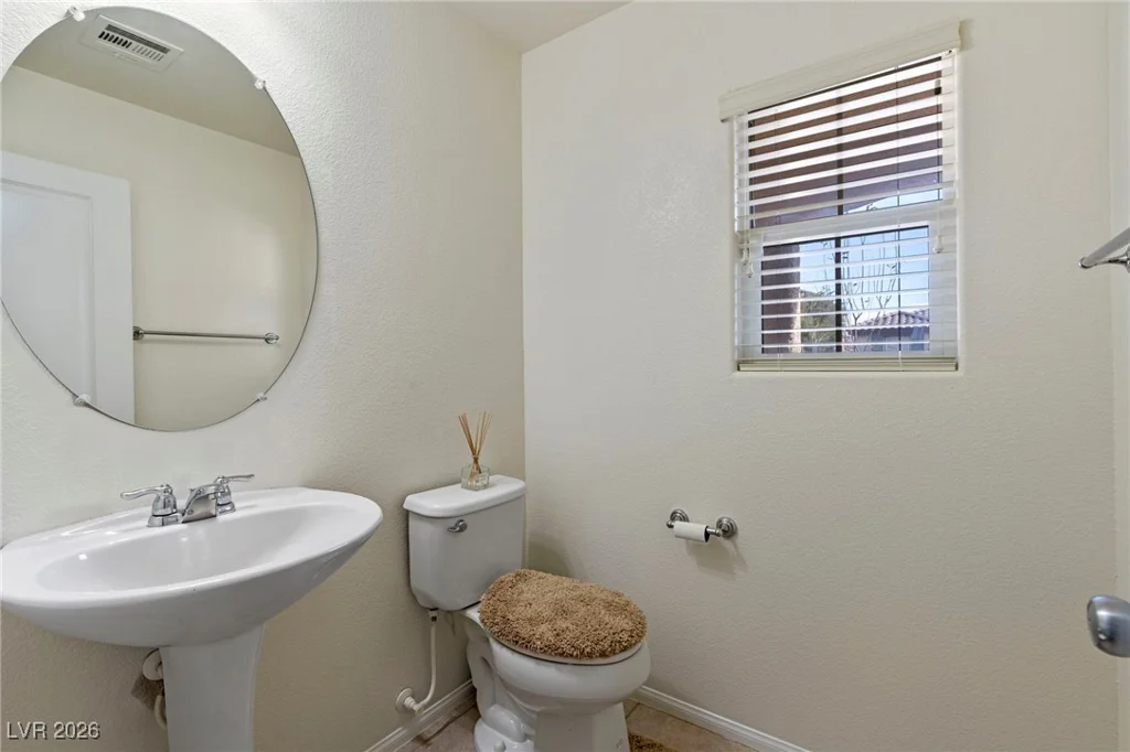 10589 Natural Bridge, Las Vegas, NV 89179
