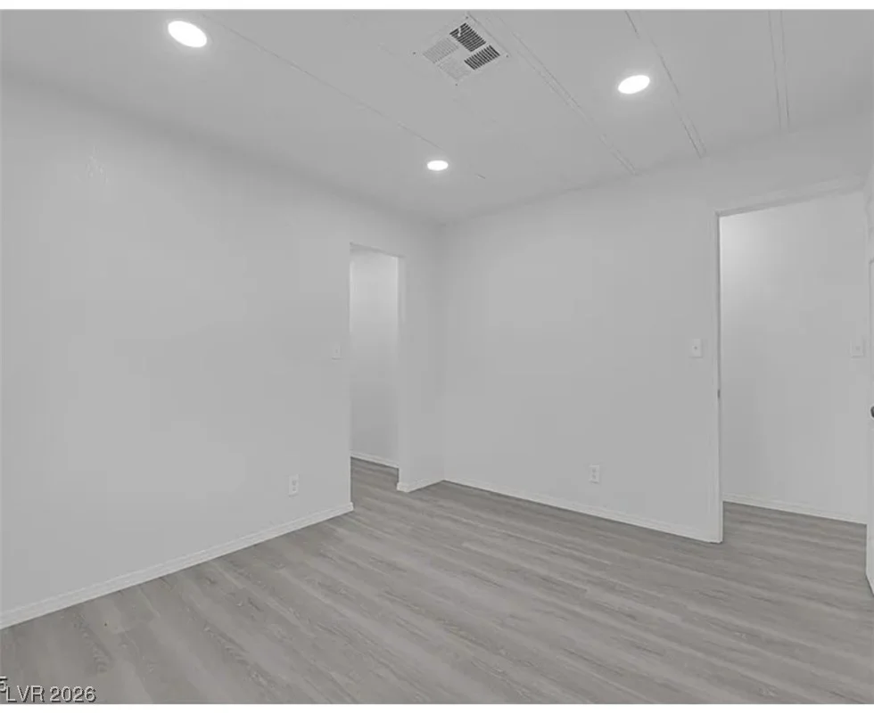 332 Sir Jeffery, Las Vegas, NV 89110