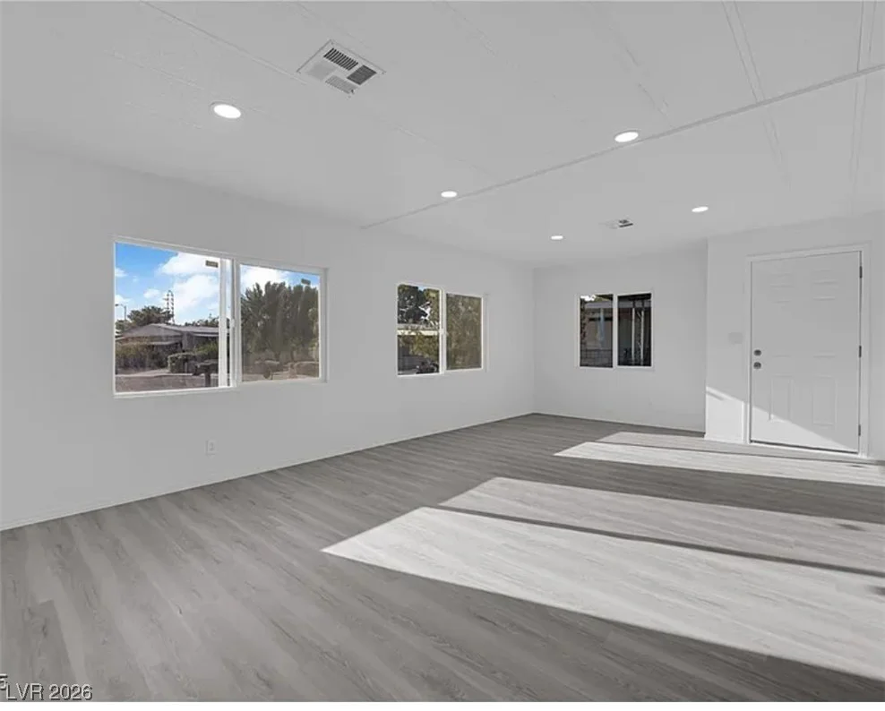 332 Sir Jeffery, Las Vegas, NV 89110