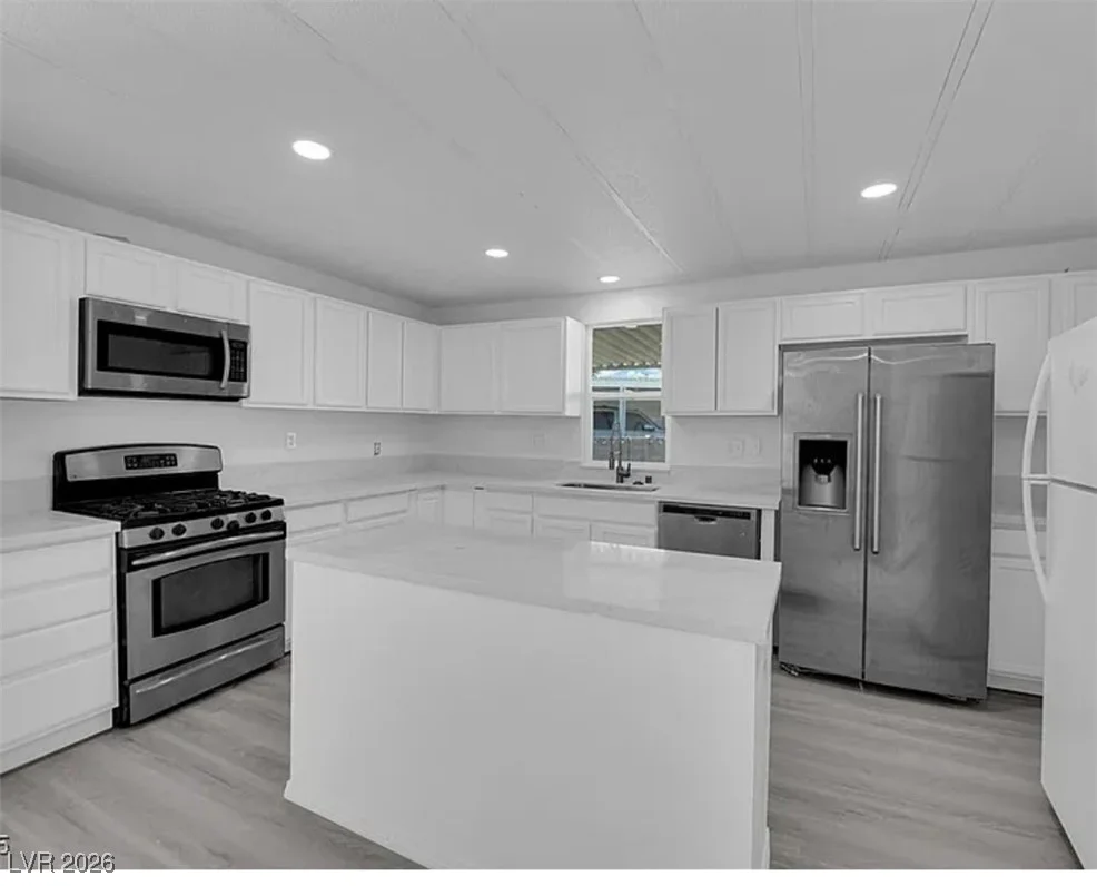 332 Sir Jeffery, Las Vegas, NV 89110