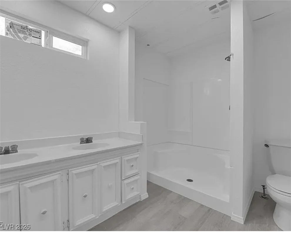 332 Sir Jeffery, Las Vegas, NV 89110