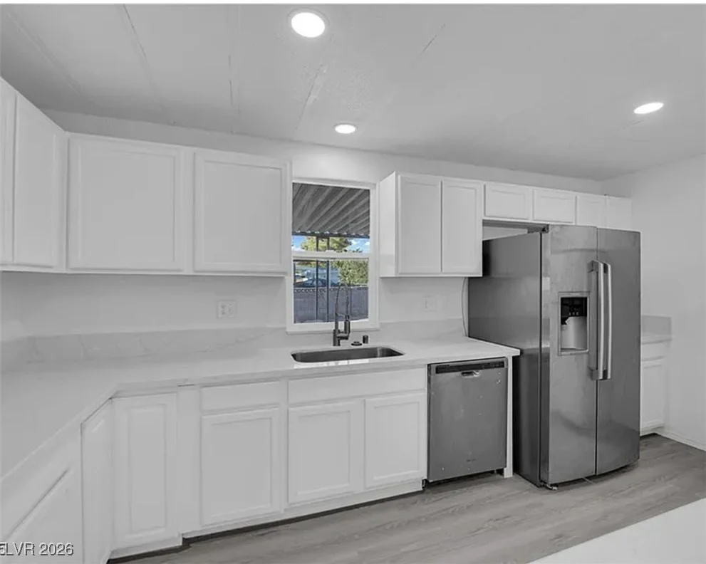 332 Sir Jeffery, Las Vegas, NV 89110