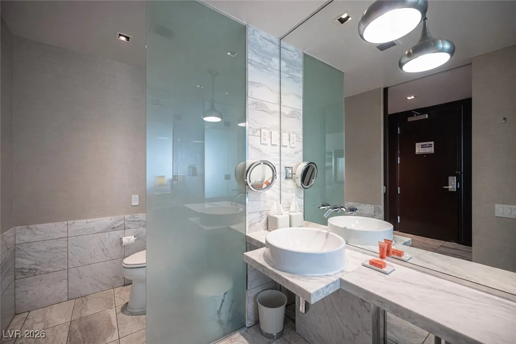 4381 Flamingo, Las Vegas, NV 89103