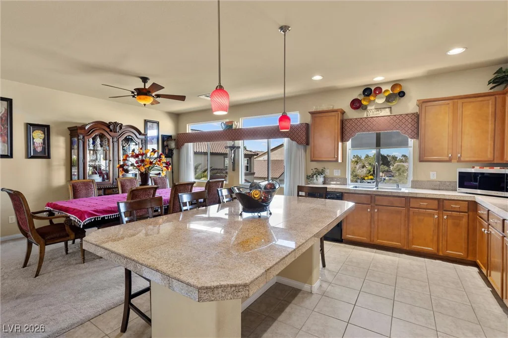 4552 Mission Meadow, Las Vegas, NV 89139