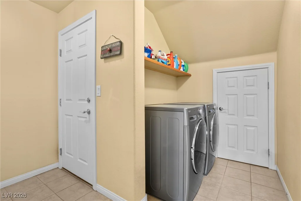 4552 Mission Meadow, Las Vegas, NV 89139