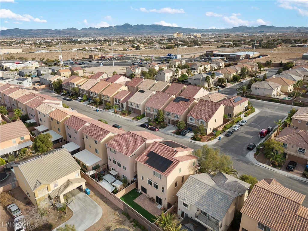 4552 Mission Meadow, Las Vegas, NV 89139