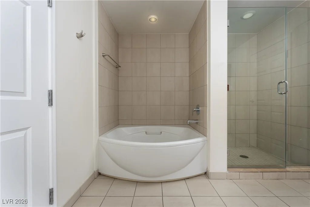 200 Sahara, Las Vegas, NV 89102
