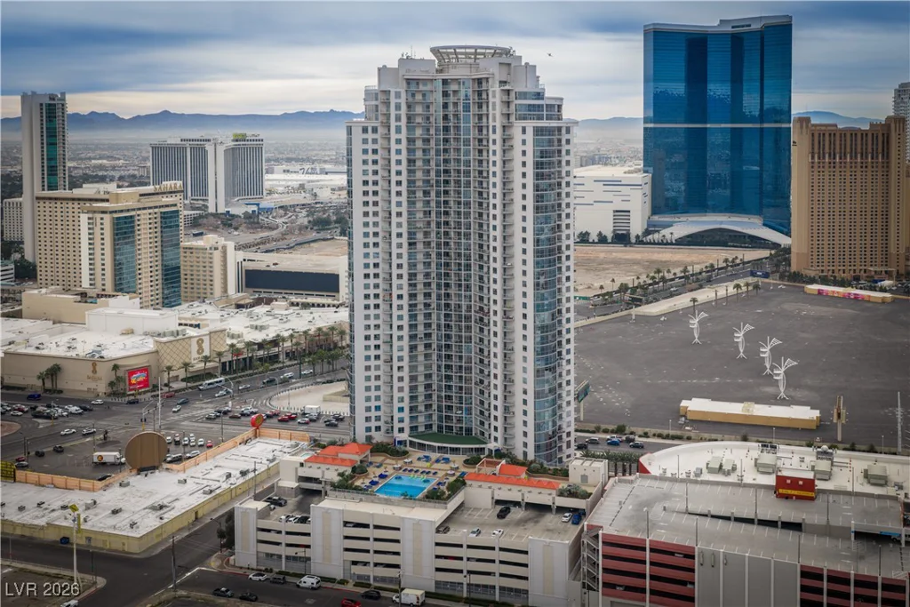 200 Sahara, Las Vegas, NV 89102