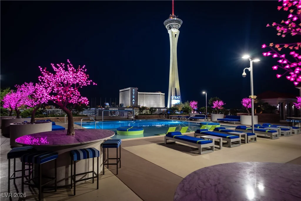 200 Sahara, Las Vegas, NV 89102