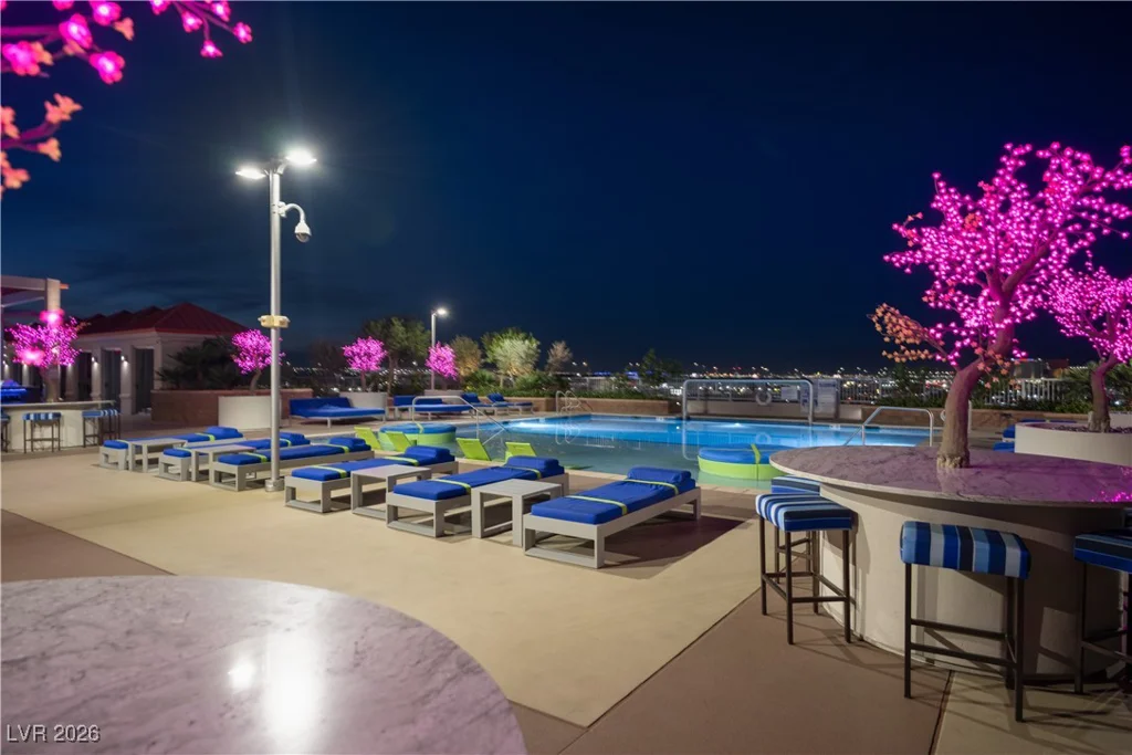 200 Sahara, Las Vegas, NV 89102