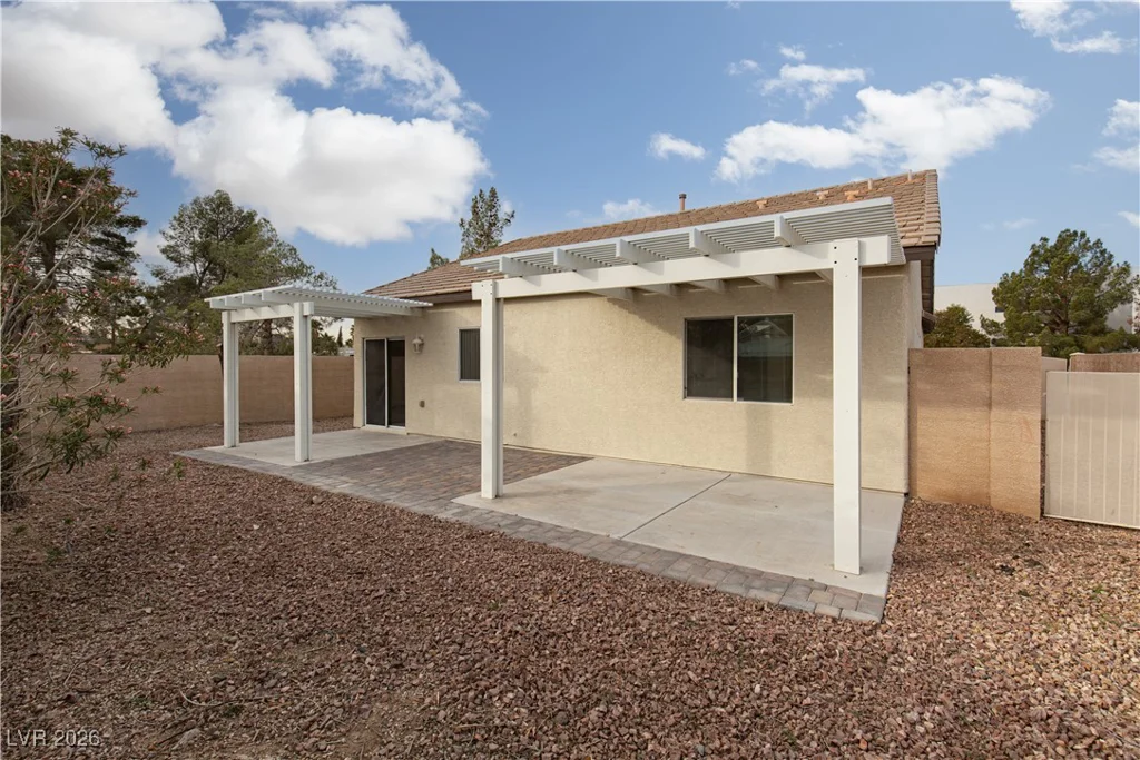 7692 Silent Falls, Las Vegas, NV 89123