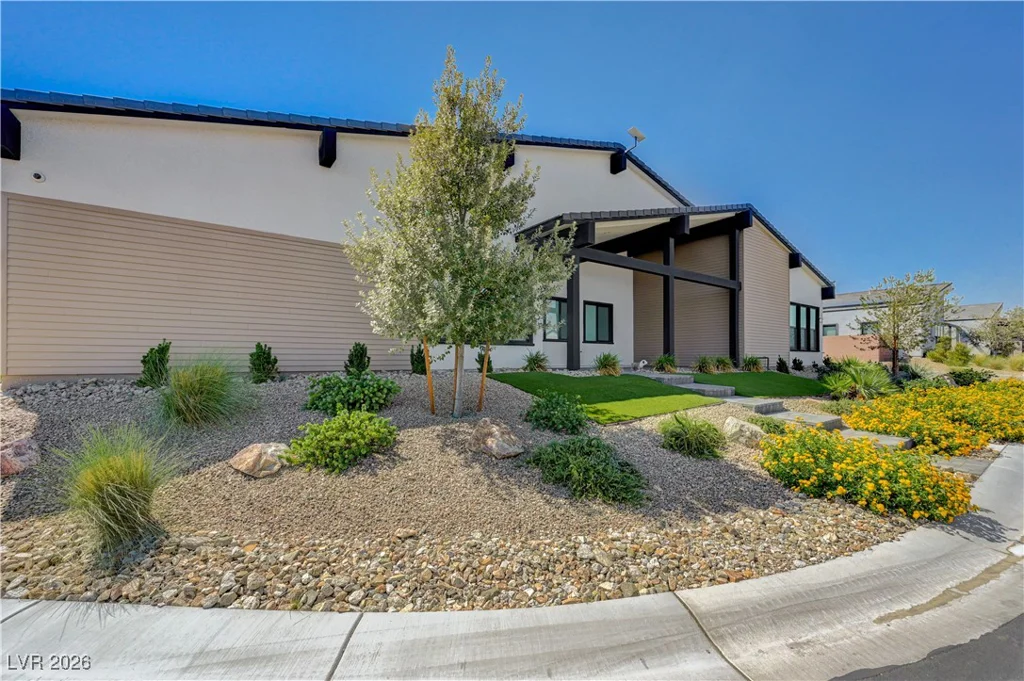 5745 El Royale, Las Vegas, NV 89149