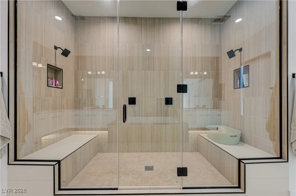 5745 El Royale, Las Vegas, NV 89149