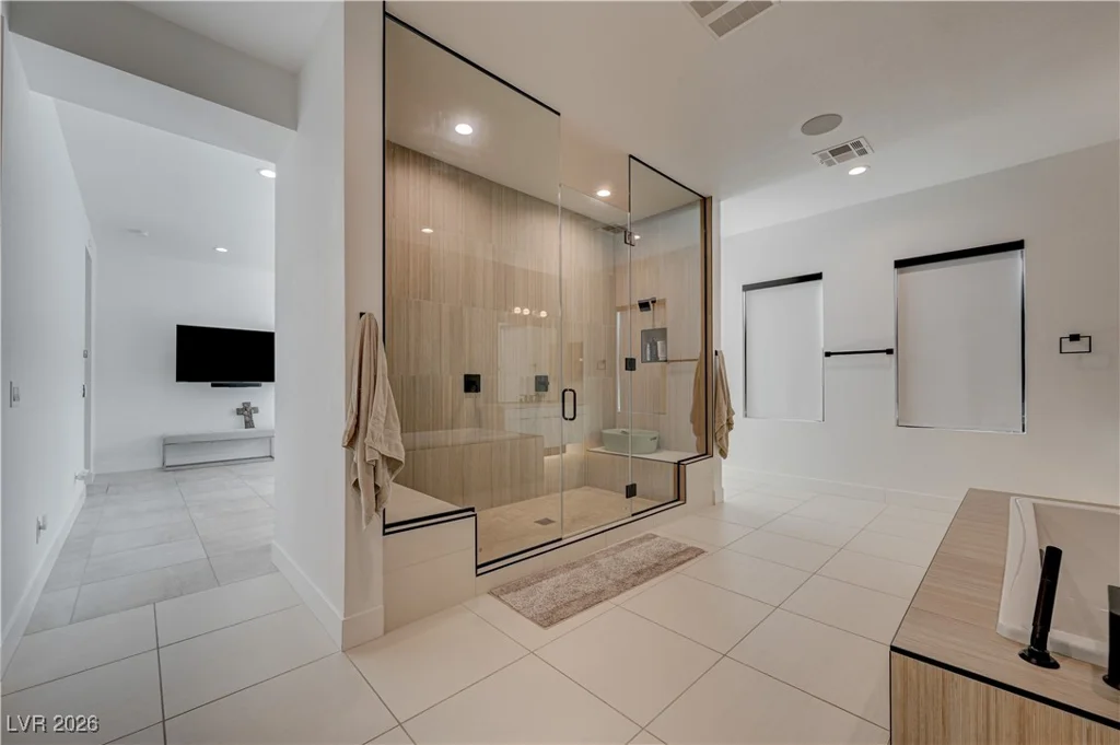 5745 El Royale, Las Vegas, NV 89149